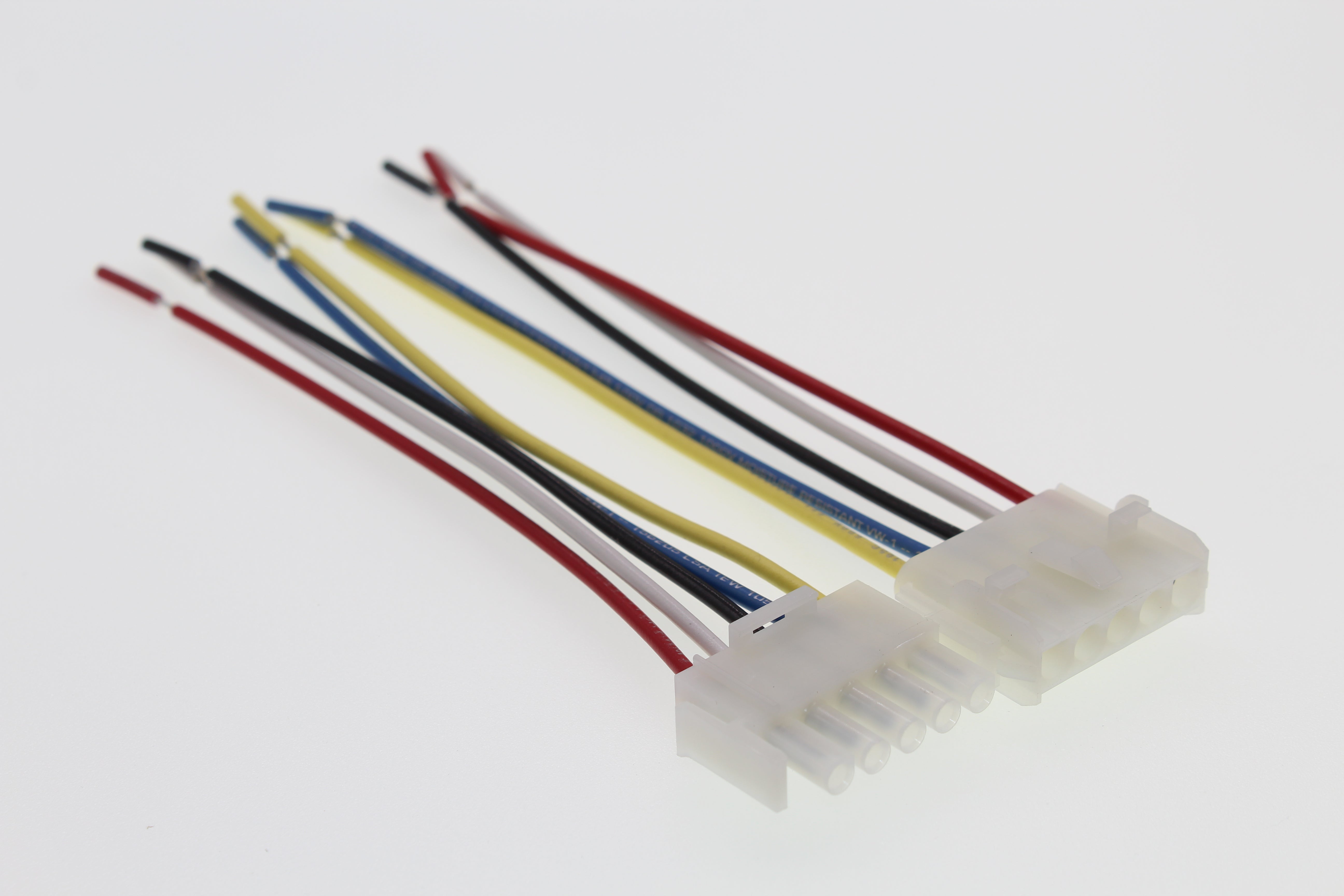 HD-05 - TYCO MATE-N-LOK, 18 AWG UL1015