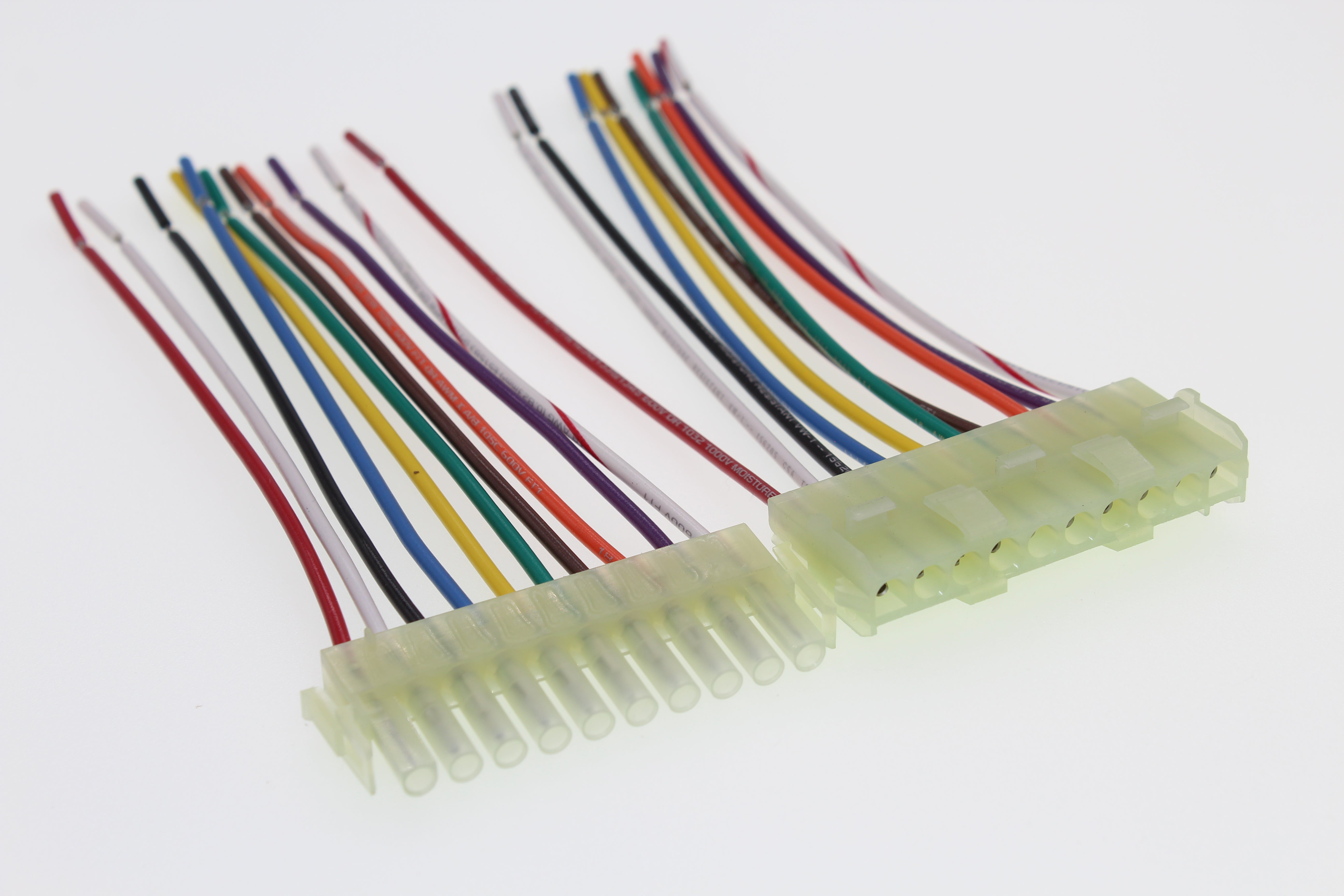 HD-10 - TYCO MATE-N-LOK, 18 AWG UL1015